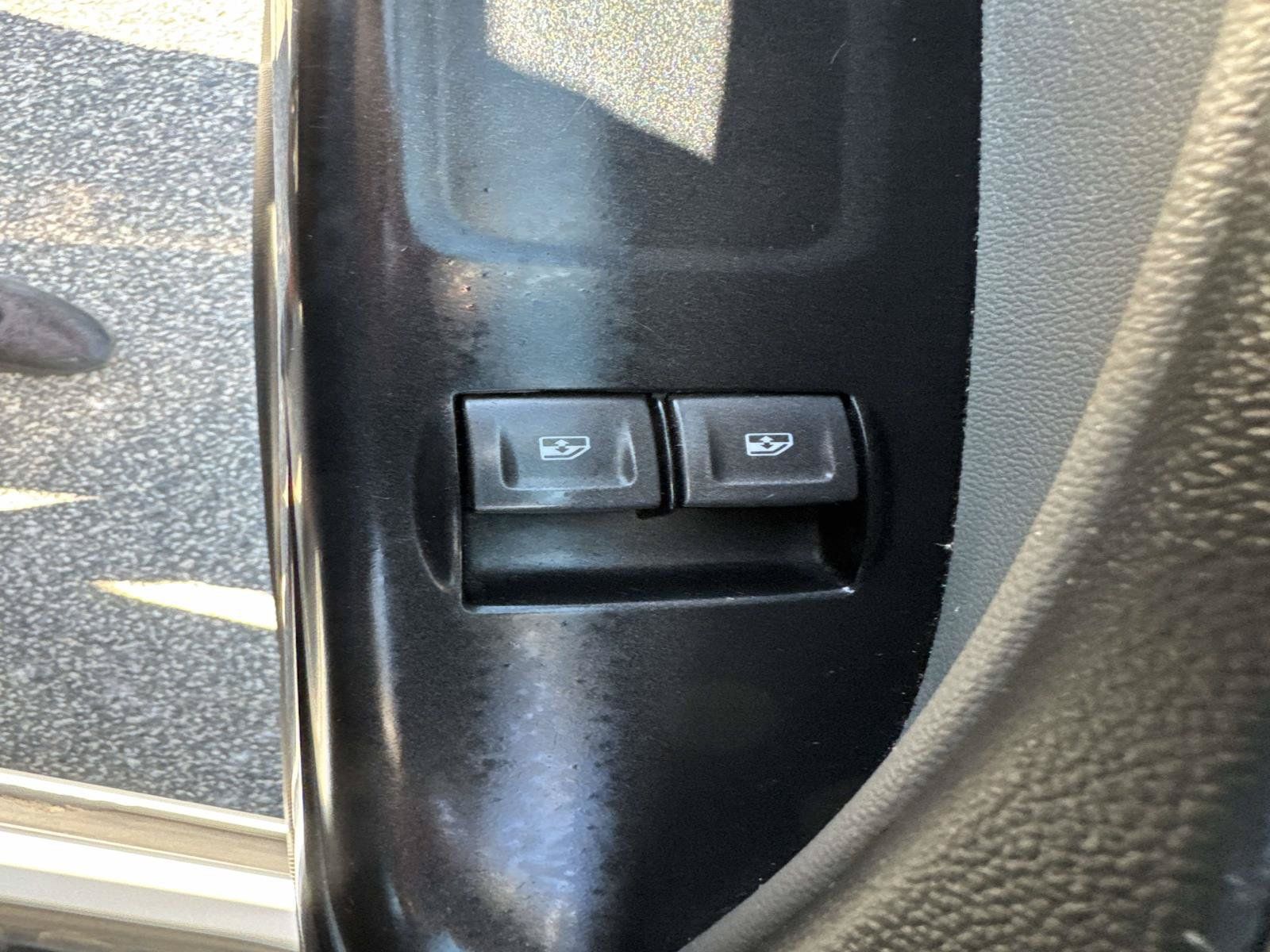 Used 2022 GMC Canyon Elevation Standard w/ Convenience Package RWD image 21