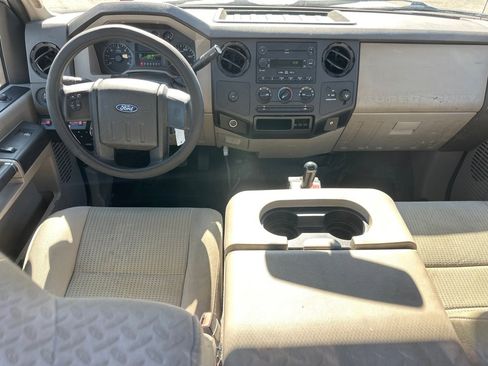 Used 2008 Ford F250 4x4 Regular Cab Super Duty image 8