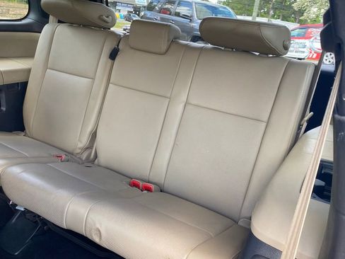 Used 2015 Toyota Sequoia Platinum RWD image 8