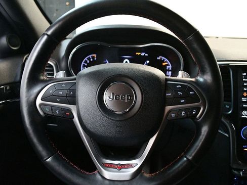 Used 2018 Jeep Grand Cherokee Trailhawk w/ Trailhawk Luxury Group image 39