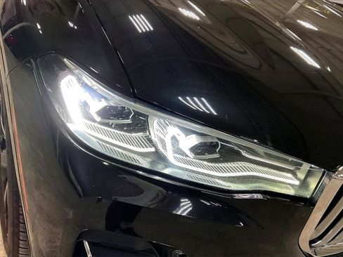 Used 2019 BMW X7 xDrive40i w/ Cold Weather Package image 28