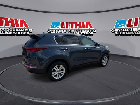 Used 2017 Kia Sportage LX AWD/4WD image 8