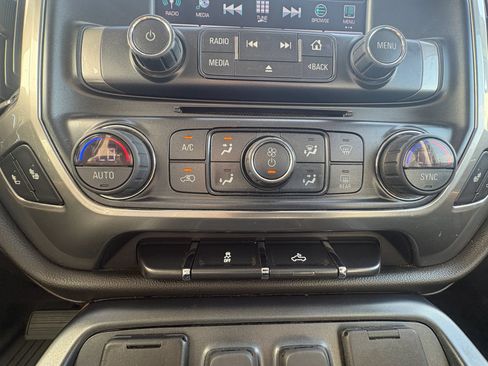 Used 2018 Chevrolet Silverado 1500 LTZ w/ Texas Edition AWD/4WD image 13