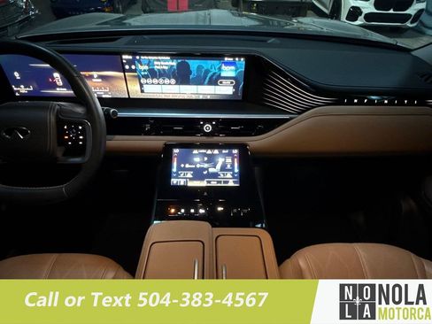 Used 2025 INFINITI QX80 Sensory AWD/4WD image 33