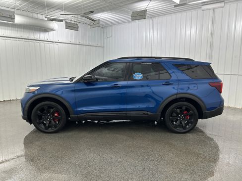 Used 2020 Ford Explorer ST w/ ST Street Pack AWD/4WD image 21