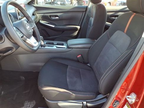 Used 2025 Nissan Sentra SR image 18