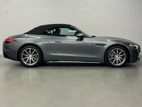 Used 2023 Mercedes-Benz SL 43 AMG w/ Driver Assistance Package image 12