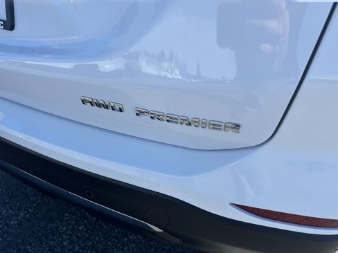 Certified 2023 Chevrolet Equinox Premier image 5