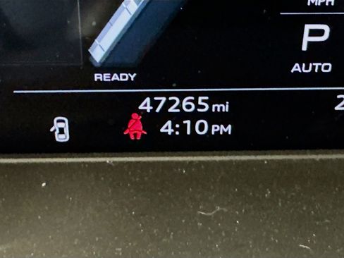 Used 2022 Audi SQ5 Premium Plus w/ Premium Plus Package image 19