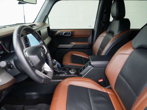 Used 2022 Ford Bronco Outer Banks AWD/4WD image 26