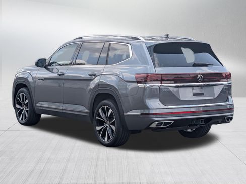 Used 2024 Volkswagen Atlas SEL Premium R-Line AWD/4WD image 5