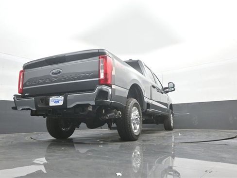 New 2026 Ford F350 XLT w/ FX4 Off-Road Package image 32