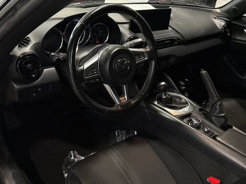 Used 2024 MAZDA MX-5 Miata Sport RWD image 5