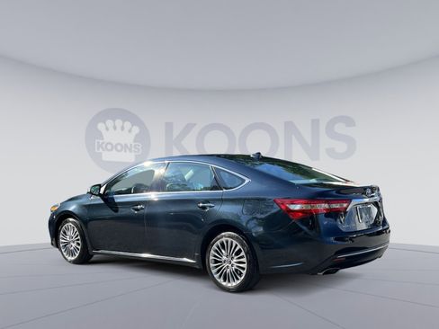 Used 2017 Toyota Avalon XLE FWD image 4