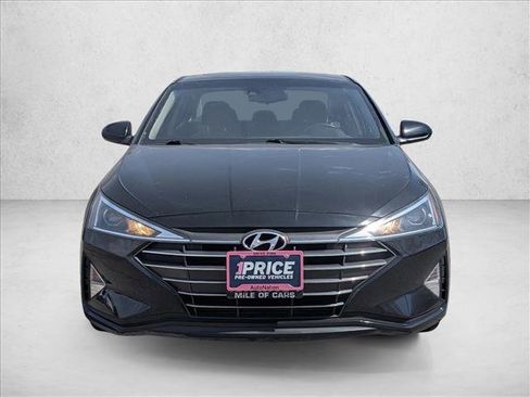 Used 2020 Hyundai Elantra Value Edition w/ Cargo Package (C1) image 2