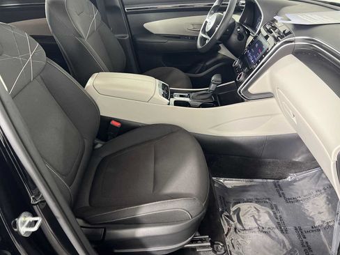 Used 2022 Hyundai Tucson SEL FWD image 16