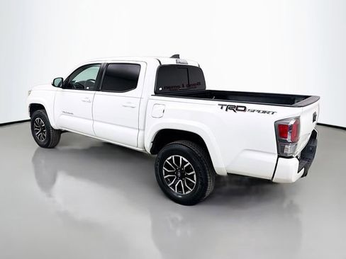 Used 2020 Toyota Tacoma TRD Sport image 5