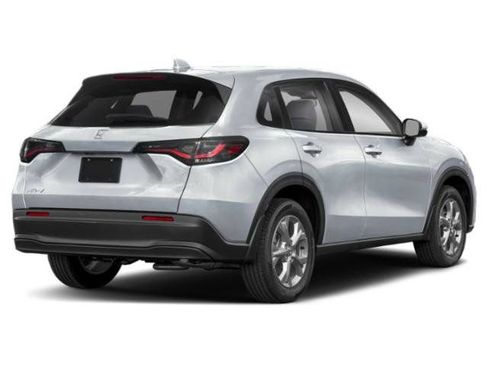 Used 2024 Honda HR-V LX image 2
