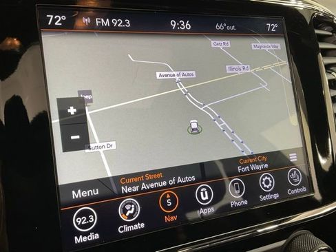 Used 2020 Jeep Grand Cherokee Limited w/ Luxury Group II image 13