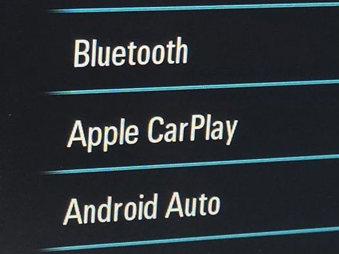 Used 2018 Chevrolet Camaro LT image 6