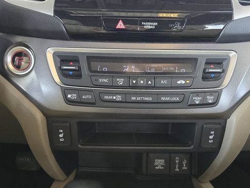 Used 2017 Honda Pilot EX-L image 17