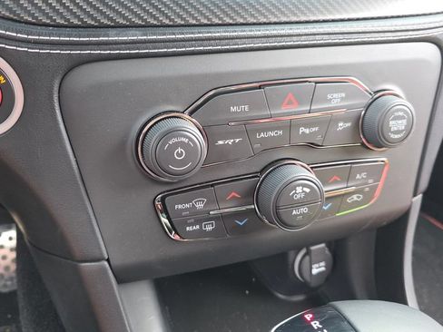 Used 2020 Dodge Charger SRT Hellcat w/ Harman/Kardon Audio Group RWD image 19