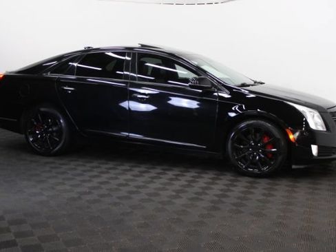Used 2016 Cadillac XTS Luxury w/ Driver Awareness Package AWD/4WD image 4
