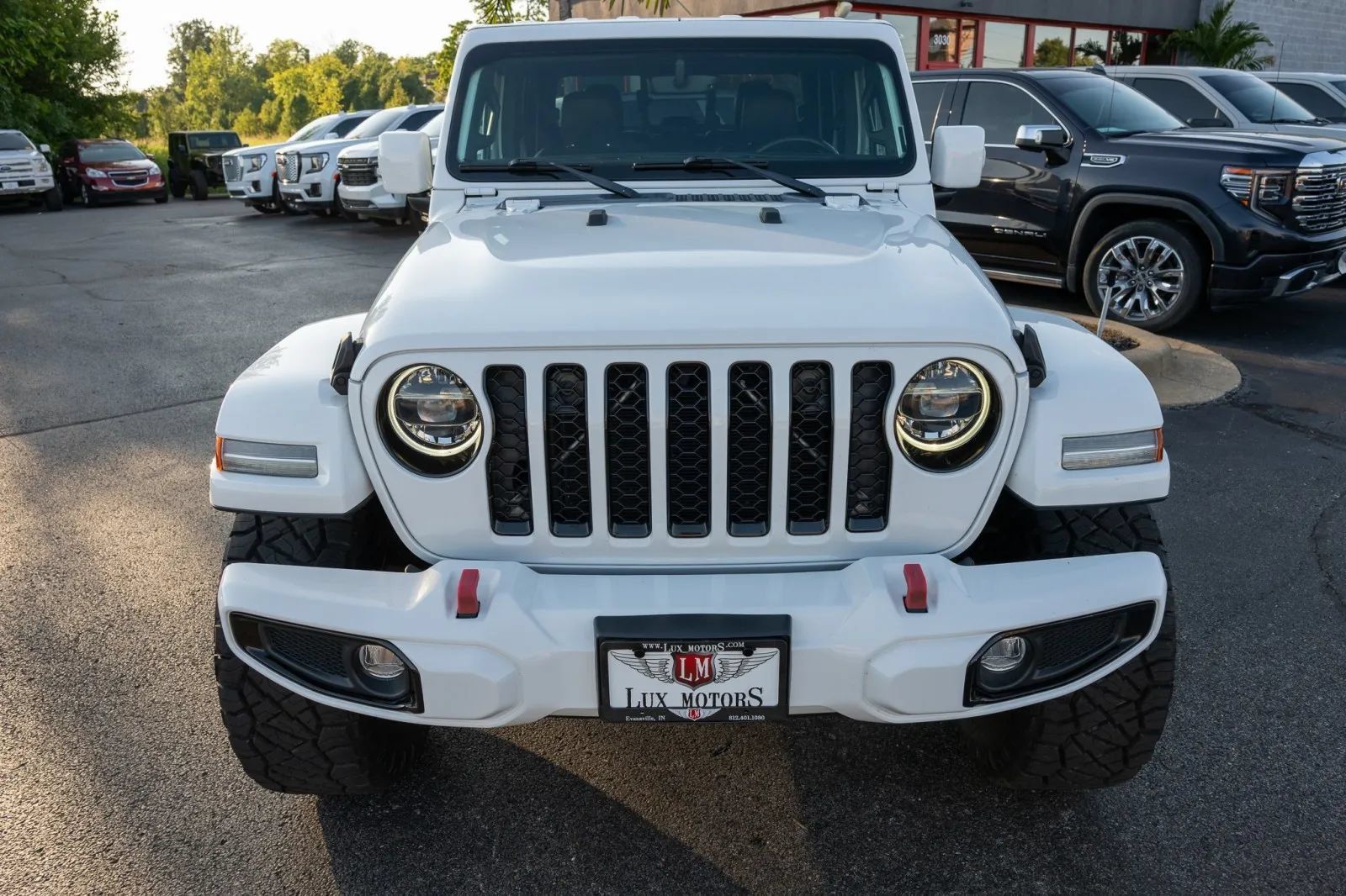 Used 2022 Jeep Gladiator Overland AWD/4WD image 3
