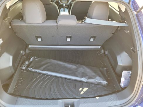 New 2025 Subaru Crosstrek 2.0i Premium image 18