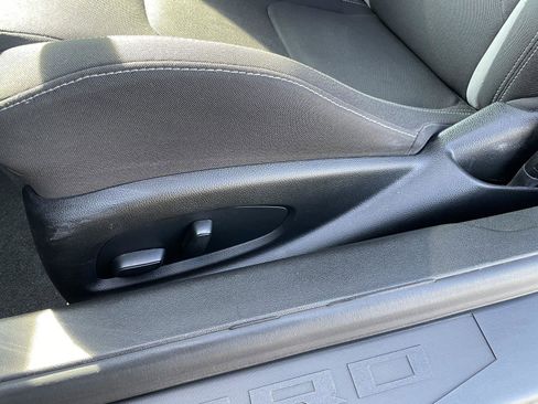 Used 2022 Chevrolet Camaro LT w/ RS Package image 11