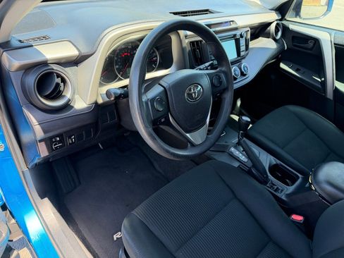 Used 2016 Toyota RAV4 LE FWD image 14