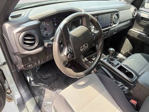 Used 2023 Toyota Tacoma TRD Sport AWD/4WD image 13