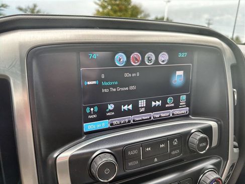 Used 2018 GMC Sierra 1500 SLT AWD/4WD image 21