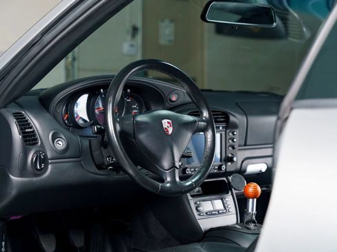 Used 2003 Porsche 911 GT3 RS image 11