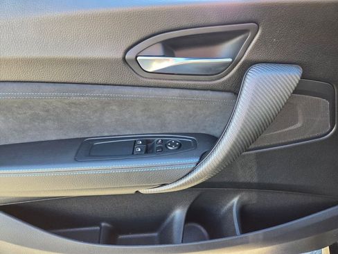 Used 2017 BMW M2 RWD image 23