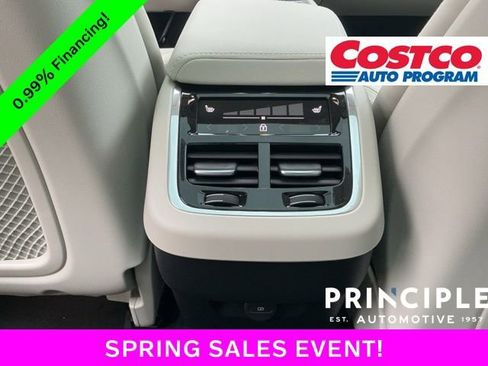 New 2026 Volvo XC60 B5 Ultra w/ Protection Package Premier AWD/4WD image 32
