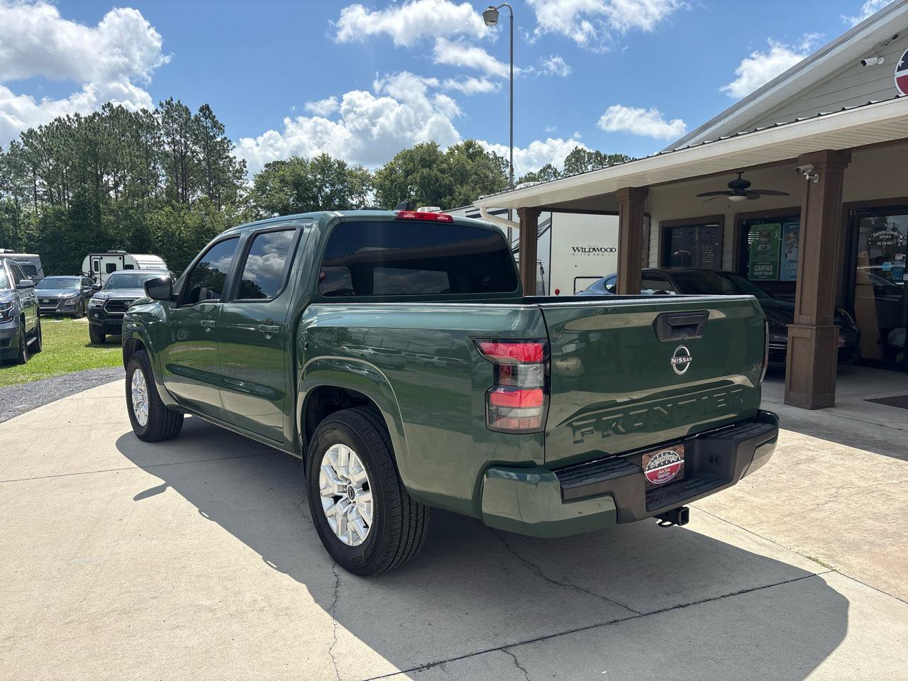 Used 2023 Nissan Frontier SV RWD image 7