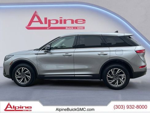 Used 2023 Lincoln Corsair AWD w/ Equipment Group 101A image 2