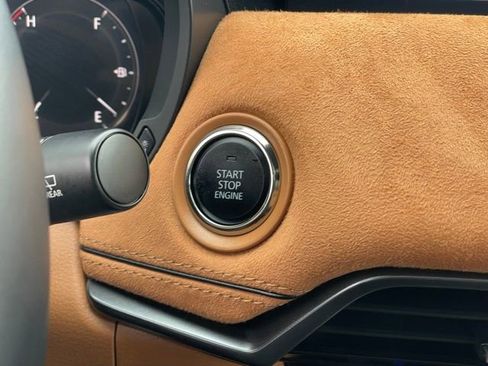 Certified 2025 MAZDA CX-70 3.3 Turbo S w/ Premium Plus image 28