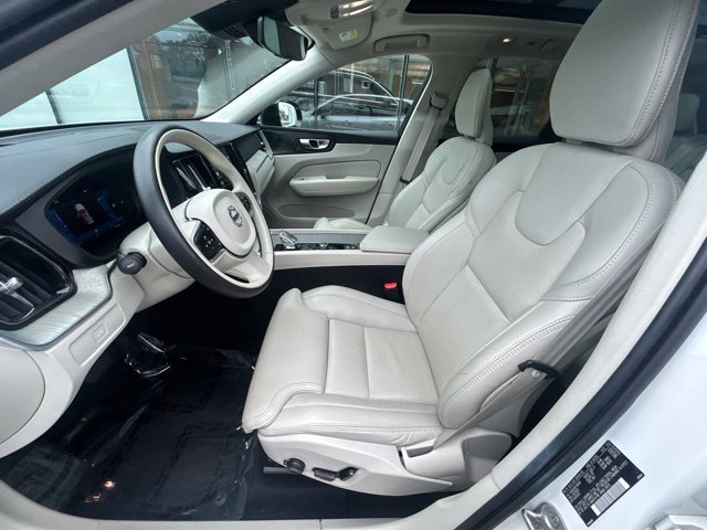 Certified 2023 Volvo XC60 B6 Ultimate w/ Climate Package AWD/4WD image 20
