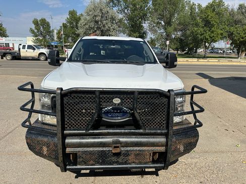 Used 2022 Ford F250 XL w/ Power Equipment Group image 7