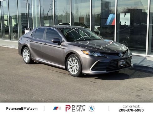 Used 2023 Toyota Camry LE image 7