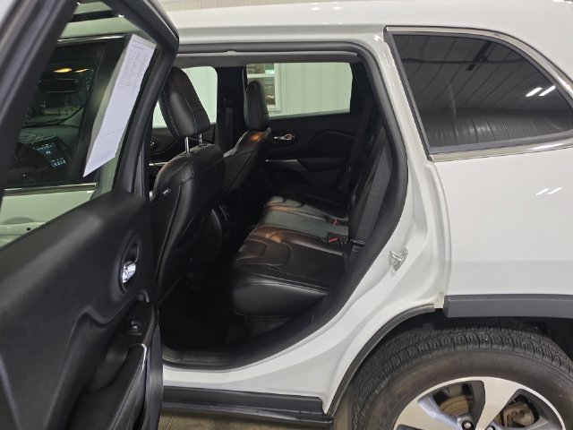 Used 2020 Jeep Cherokee Limited AWD/4WD image 25