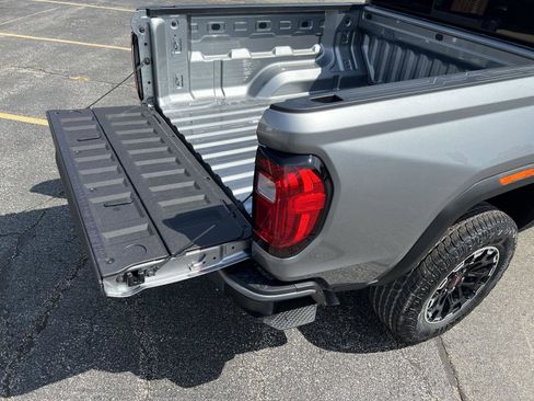 New 2026 GMC Canyon AT4 image 38