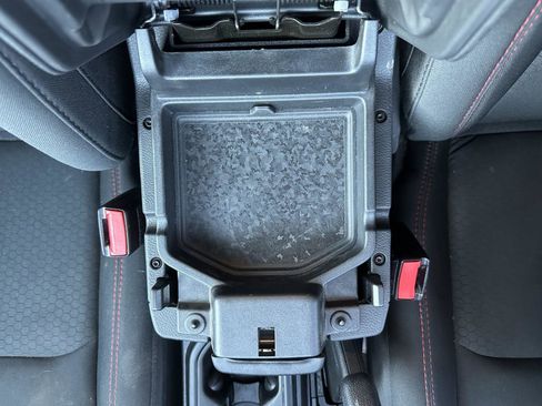 Used 2023 Jeep Wrangler Unlimited Rubicon w/ Cold Weather Group image 21