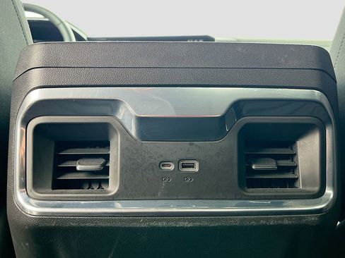 Used 2023 GMC Sierra 1500 Elevation w/ Preferred Package image 25