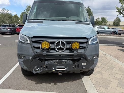 Used 2023 Mercedes-Benz Sprinter 2500 image 1