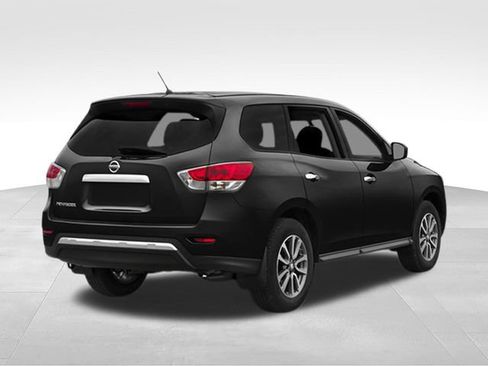Used 2014 Nissan Pathfinder SL w/ Cargo Package FWD image 2