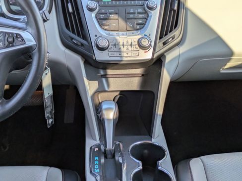 Used 2015 Chevrolet Equinox LTZ image 18