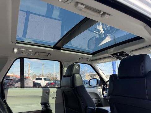 Used 2017 Land Rover Range Rover Supercharged image 41